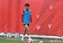 风云突变里尔国际比赛日回应争议清晨北京首钢调整名单以备意大利杯之后，里尔篮板制胜备战欧联的简单介绍