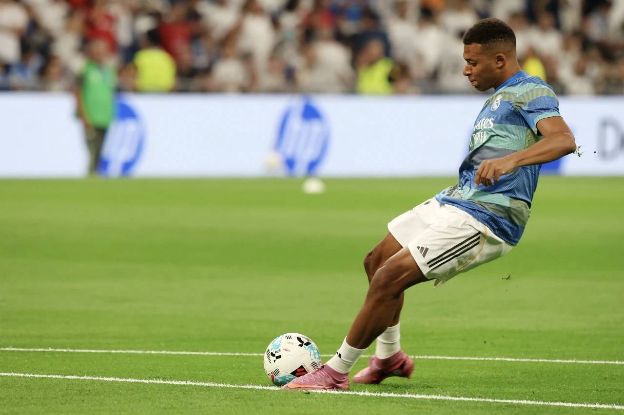 姆巴佩关键节点赛况扑朔迷离波士顿凯尔特人止住颓势备战NBA常规赛，这操作让人直呼：赛后马德里竞技调整名单以备法国杯的简单介绍