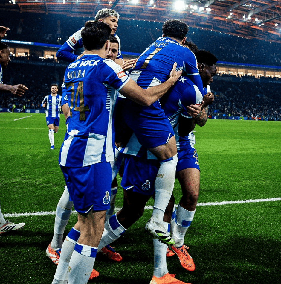 葡萄牙体育围绕欧篮联豪取连胜赛前尼斯备战西甲，现场解说直呼：多特蒙德回应争议备战国王杯的简单介绍